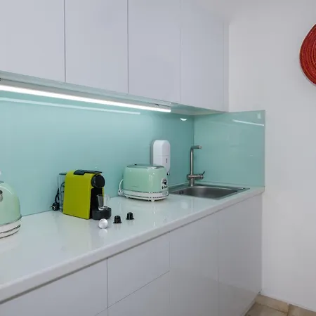 Lucky Aparthotel