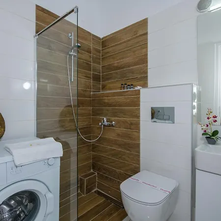 Lucky (adults Only) Aparthotel